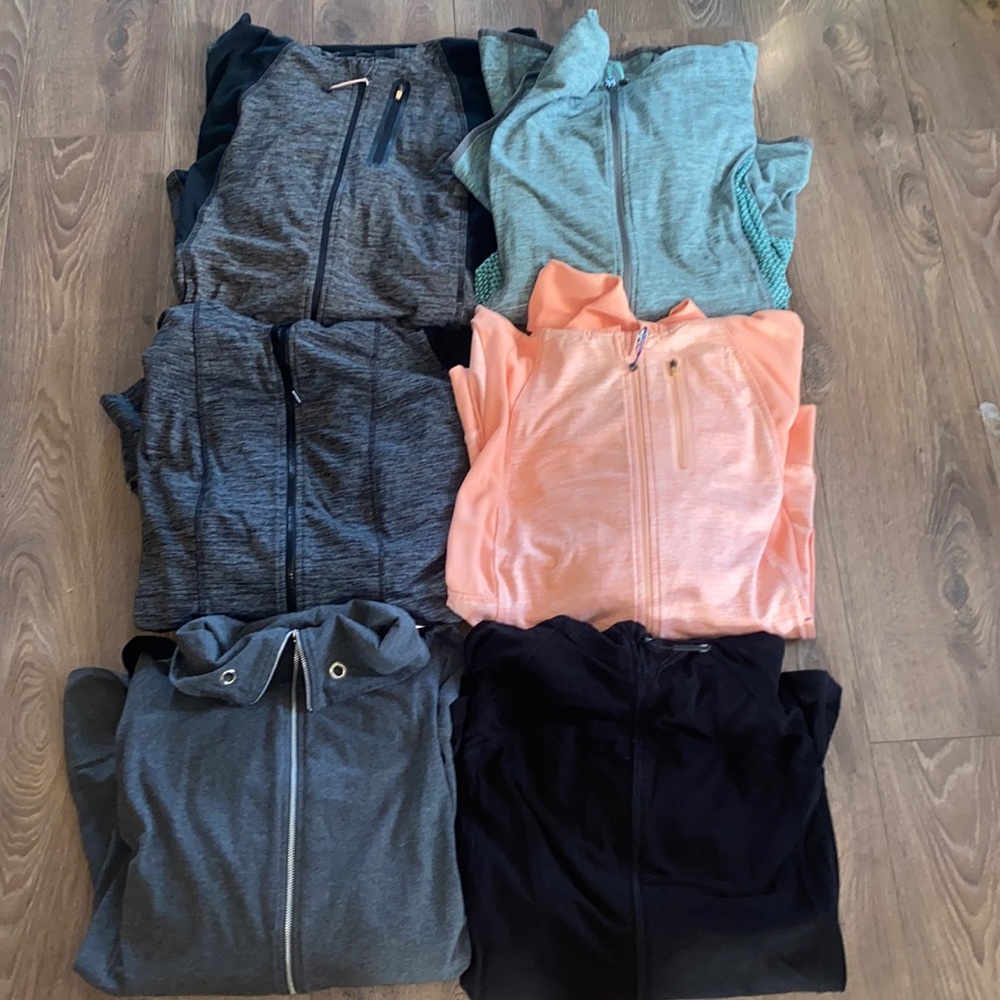 Pennington’s active wear sweater lot 4X